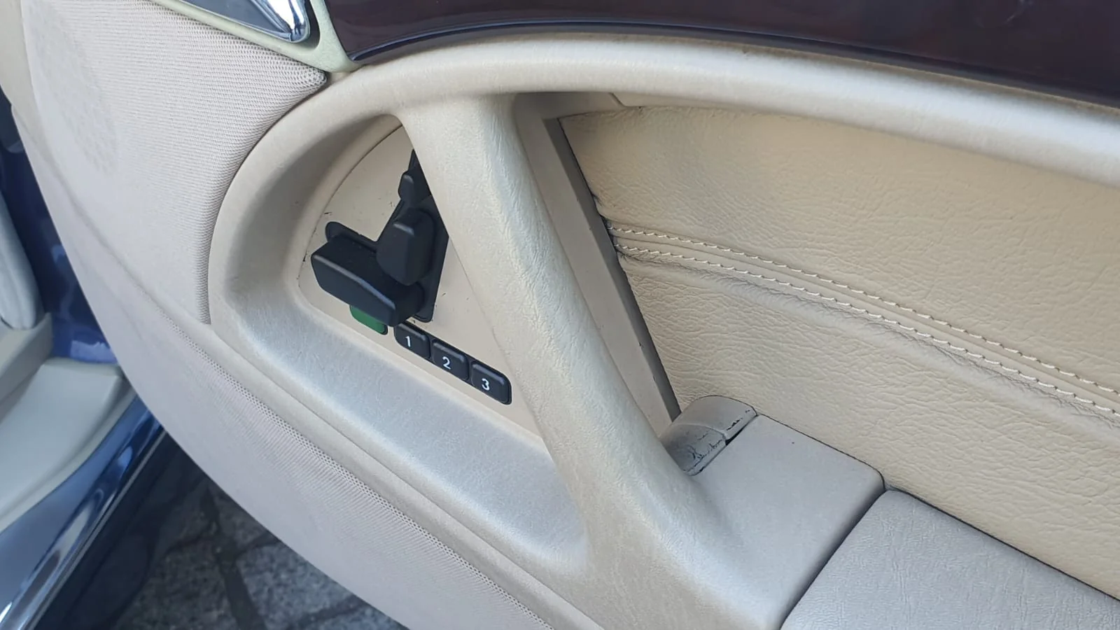 Image pour voiture 18