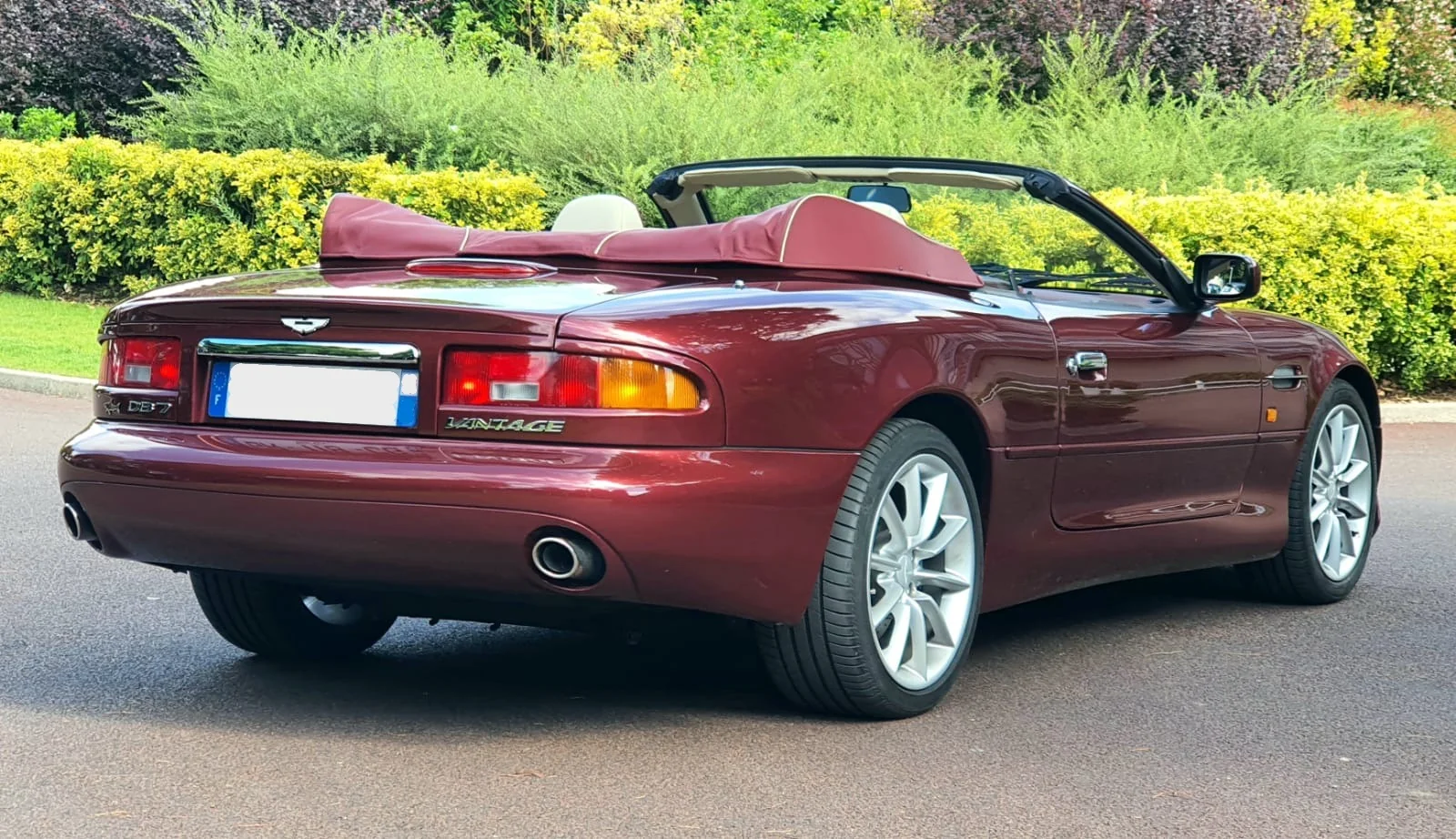 Image pour voiture 25