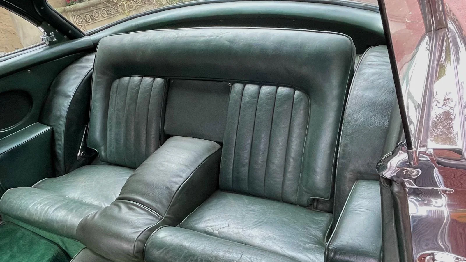 Image pour voiture 28