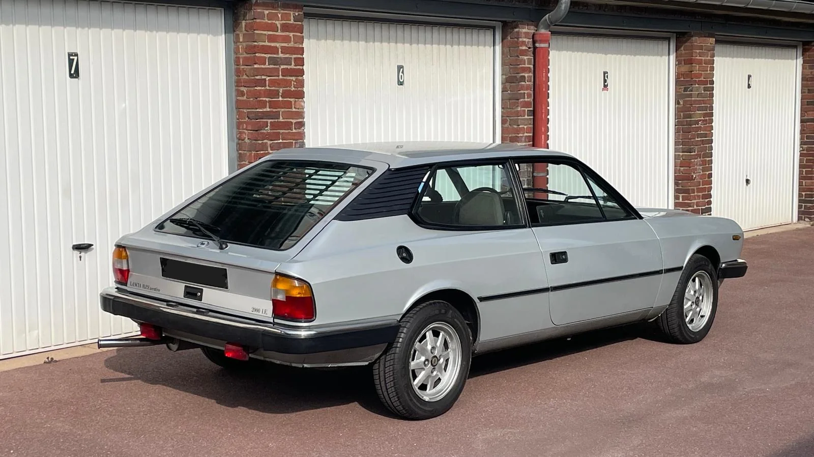 Image pour voiture 32