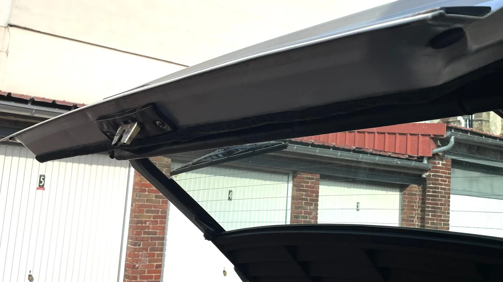 Image pour voiture 32