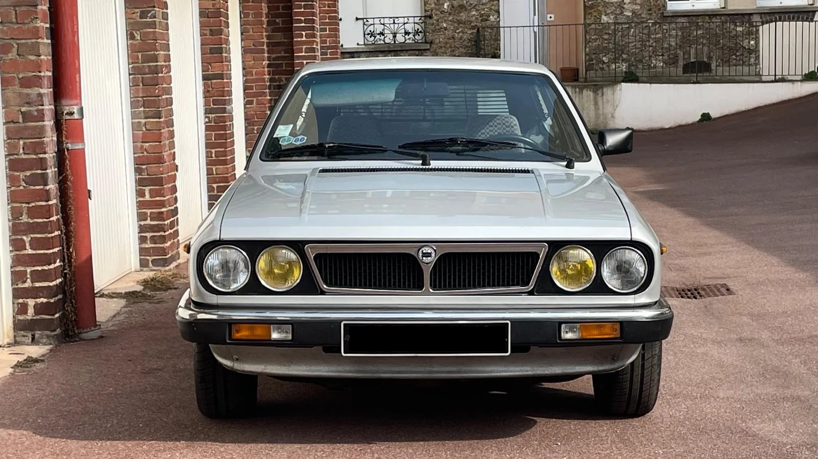 Image pour voiture 32