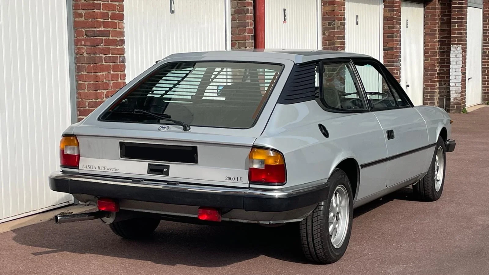 Image pour voiture 32