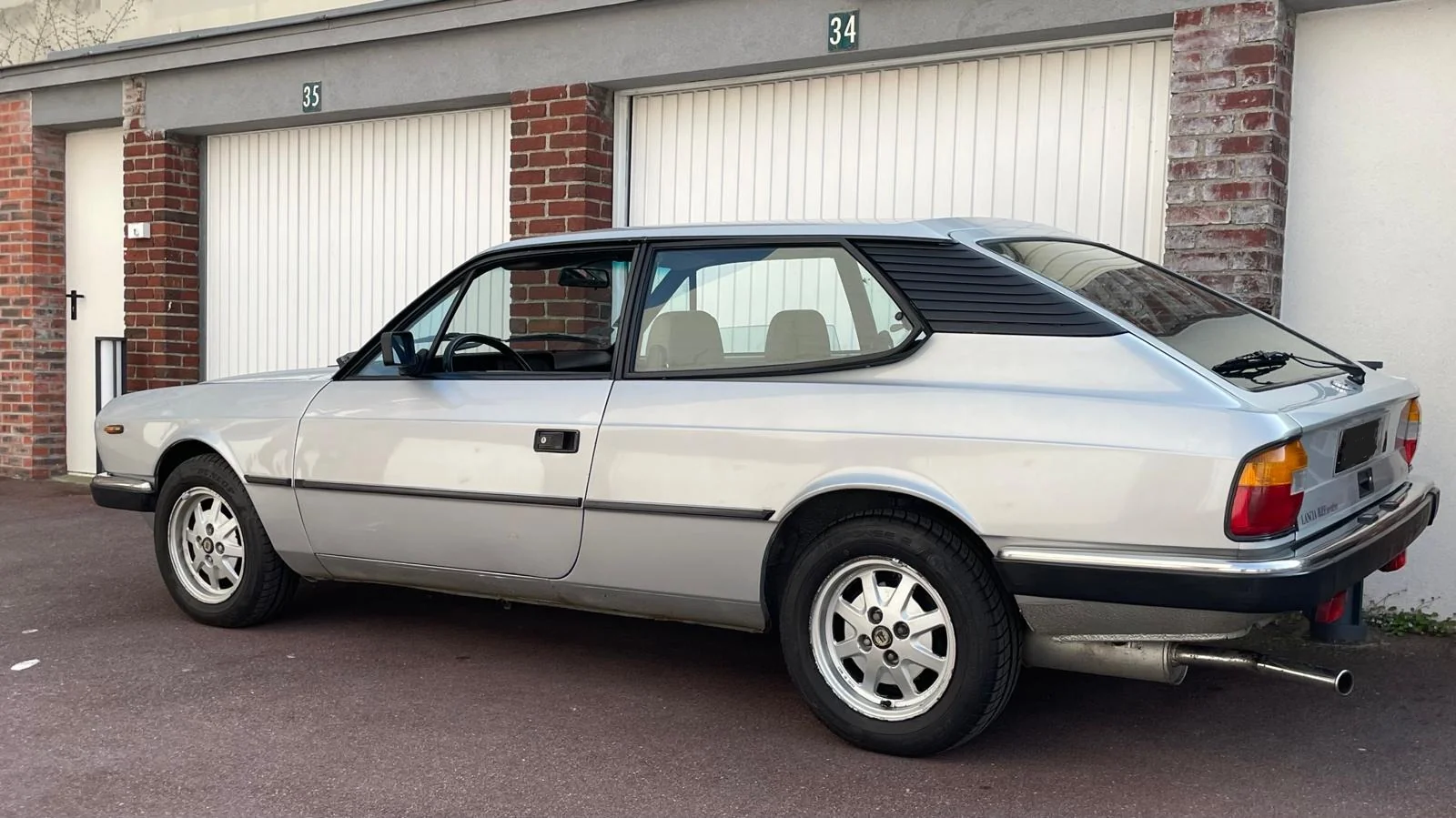 Image pour voiture 32