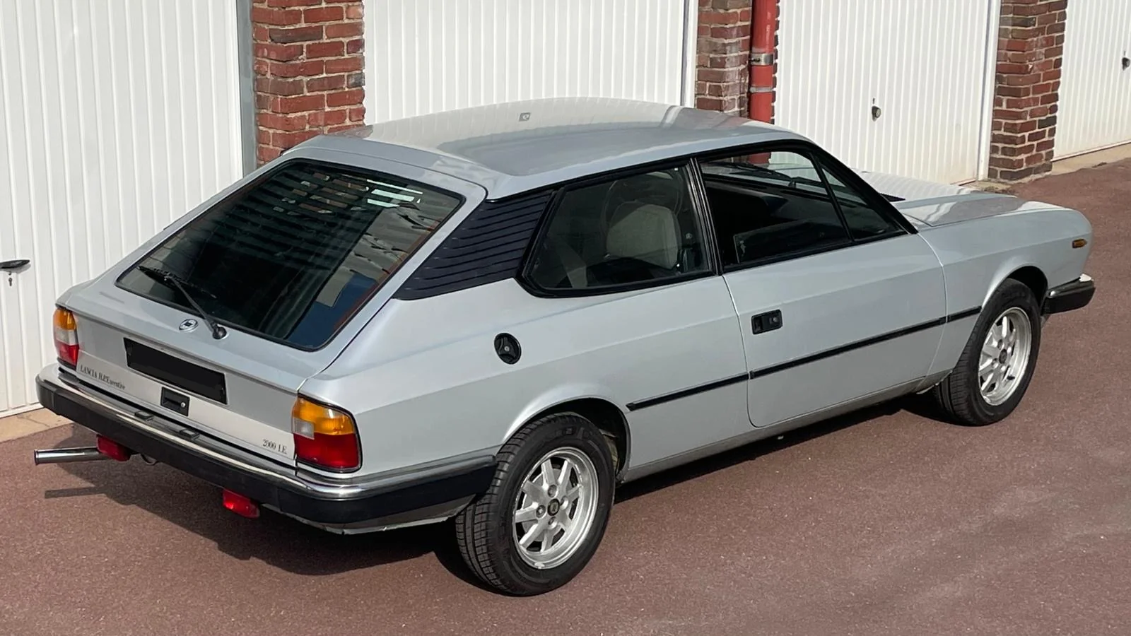 Image pour voiture 32