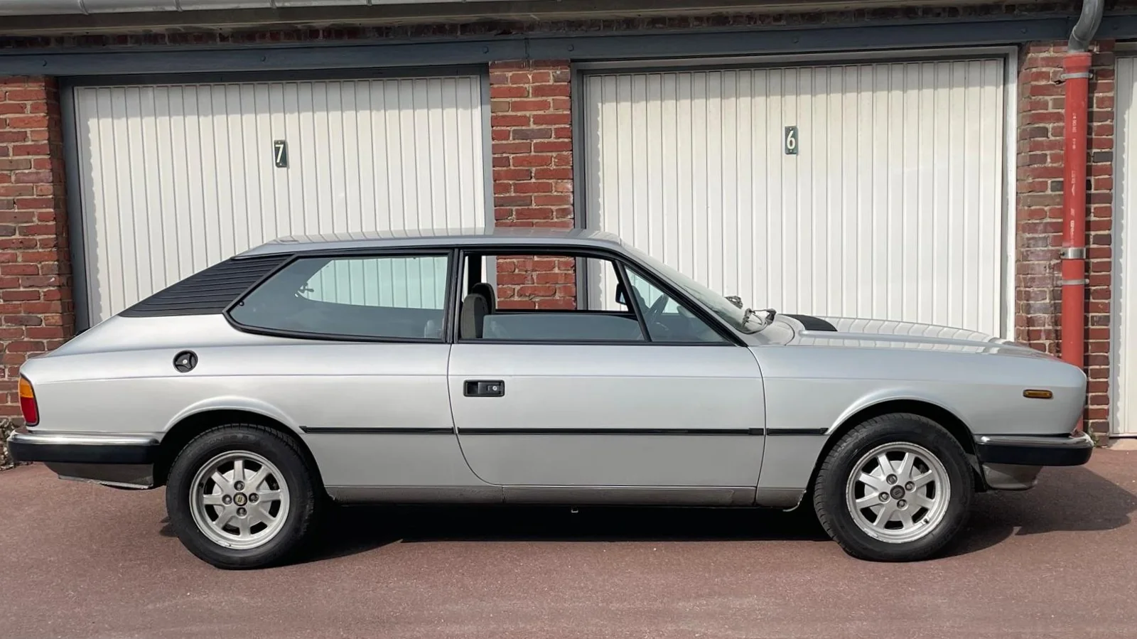 Image pour voiture 32