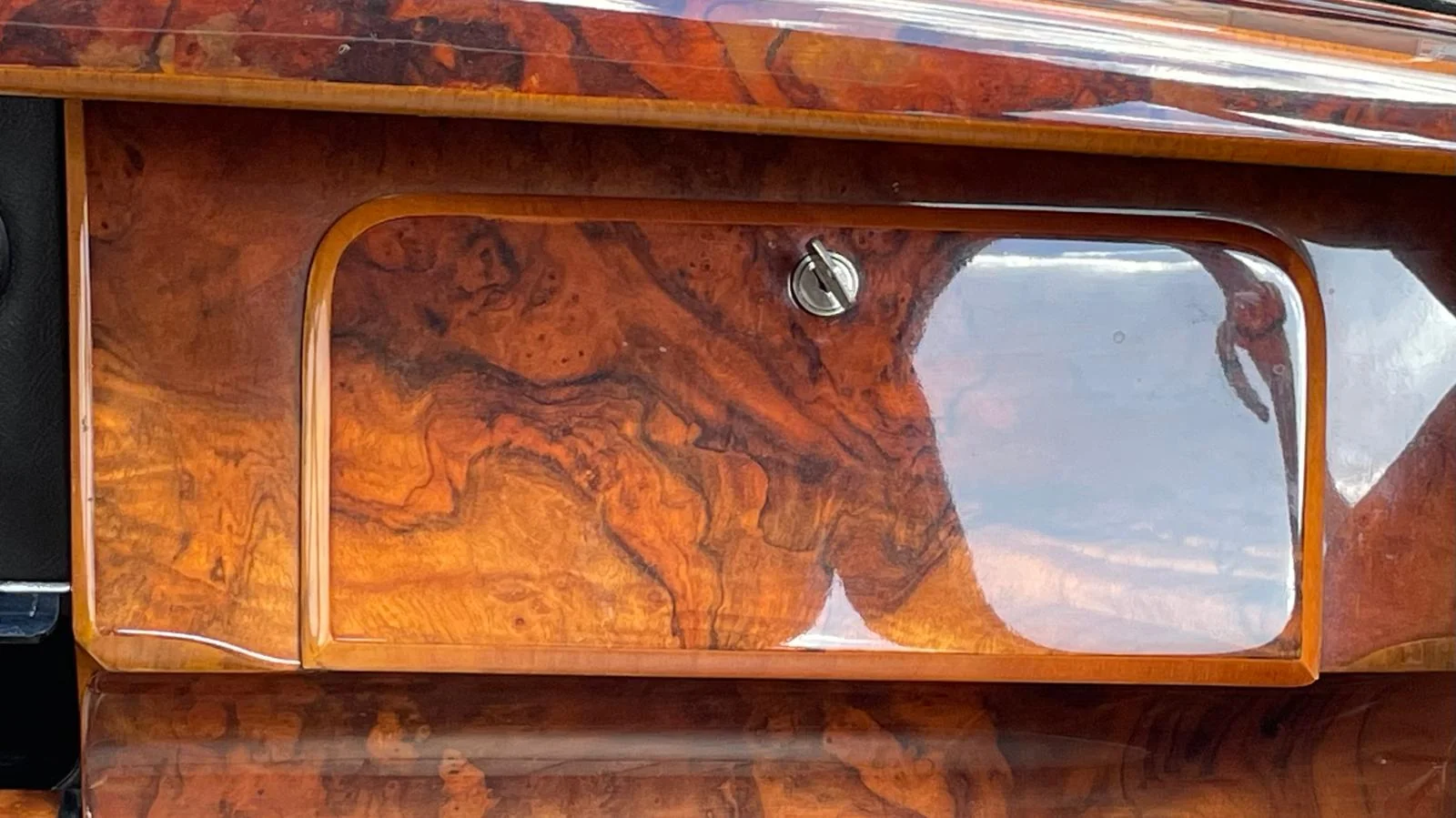 Image pour voiture 33