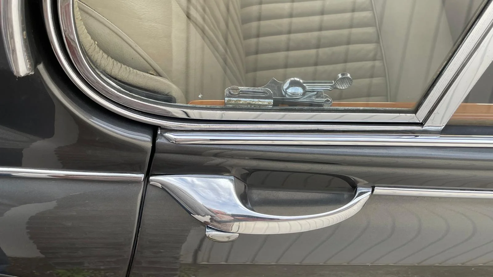 Image pour voiture 33