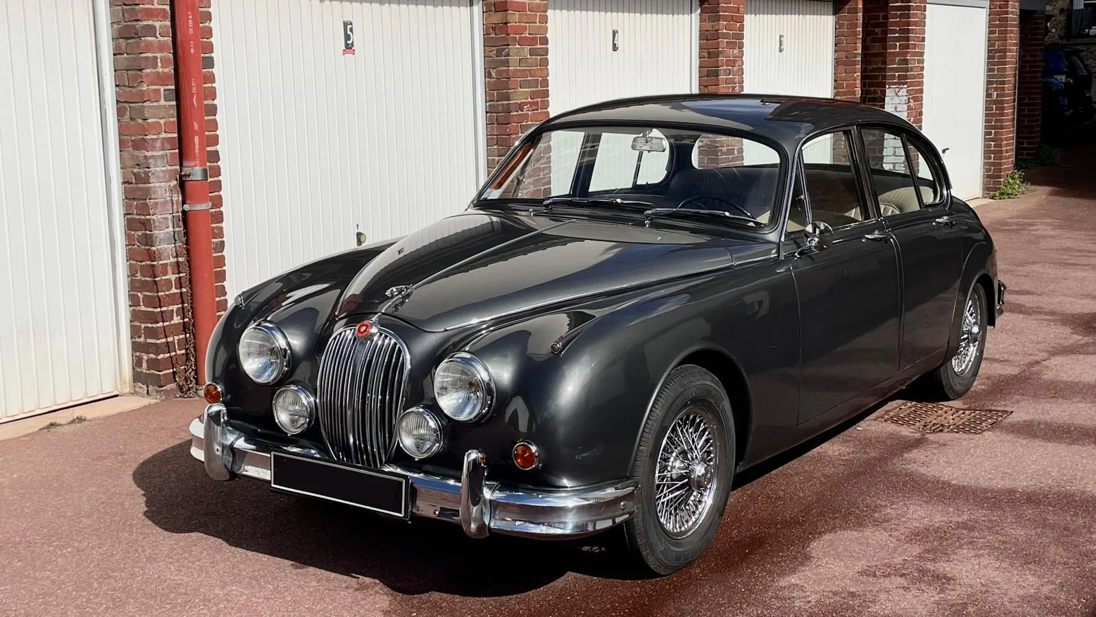 Image pour voiture 33