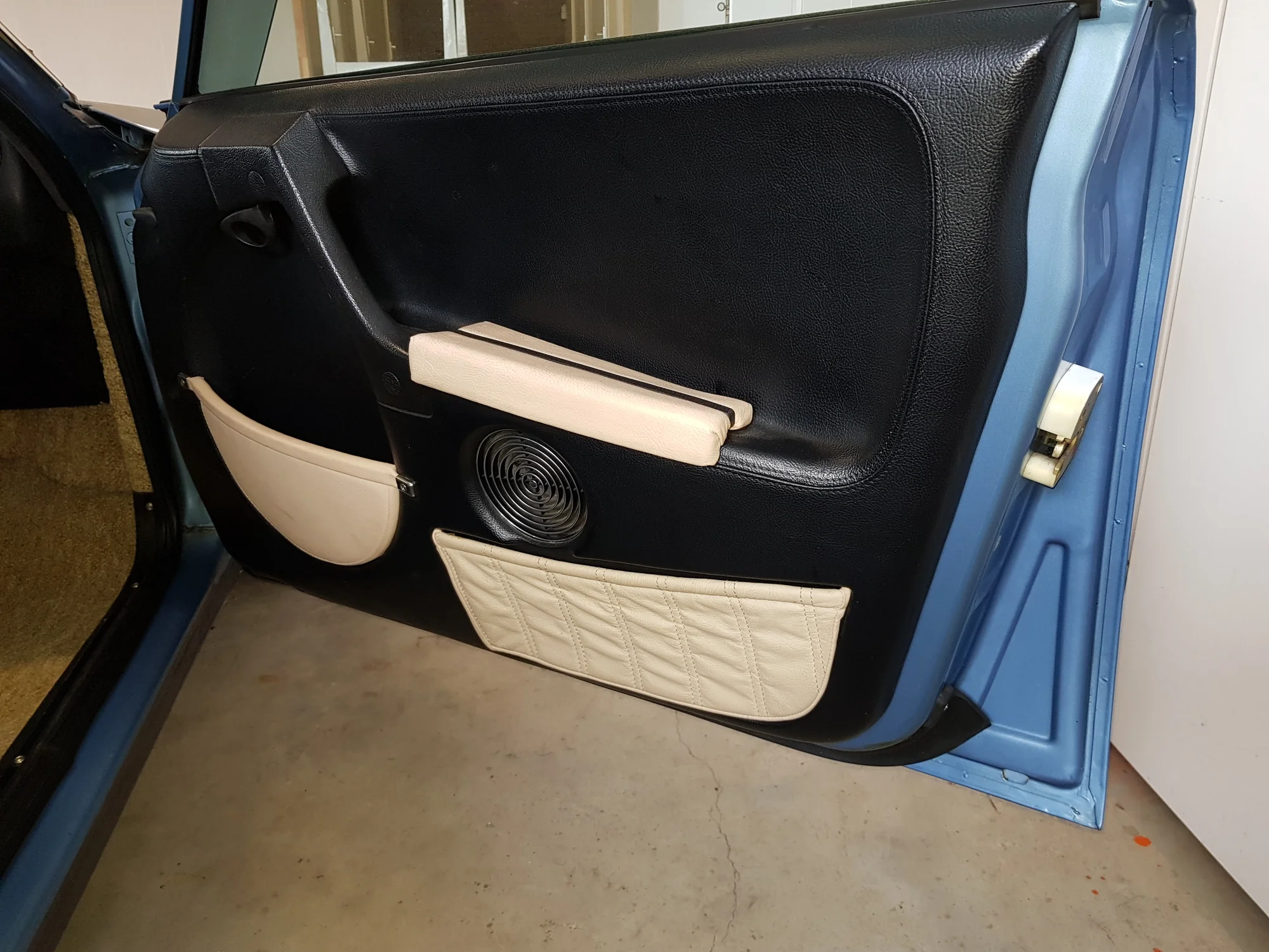 Image pour voiture 40