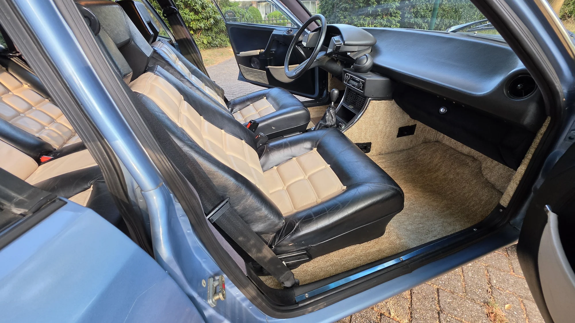 Image pour voiture 40
