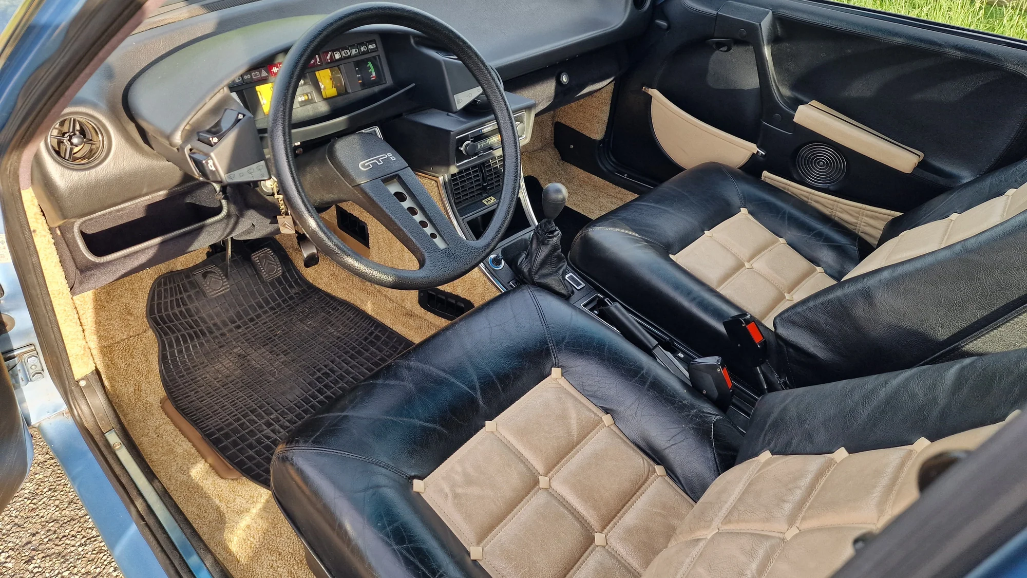 Image pour voiture 40